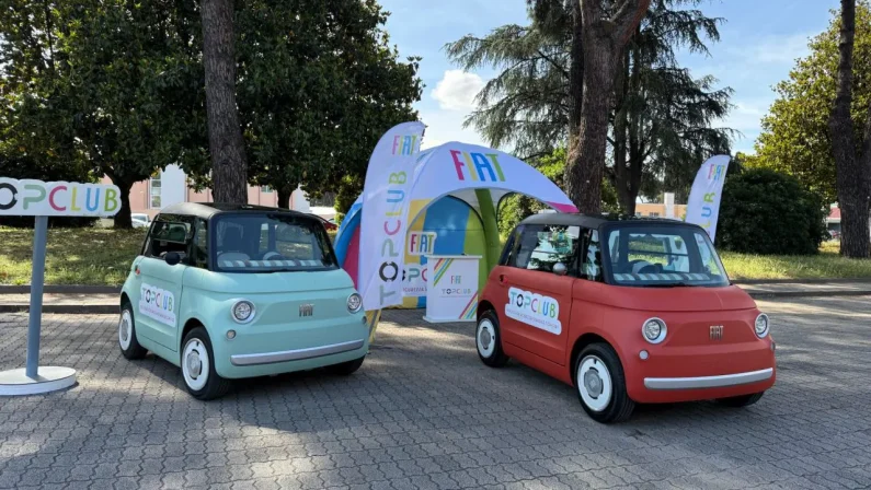 Progetto Topclub, studenti a scuola di sicurezza stradale con la Fiat Topolino