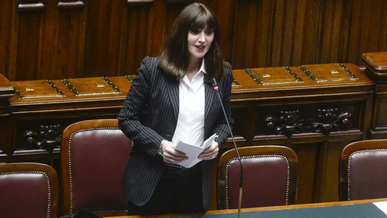 Università, Bernini “Aumentato di 50 milioni il Fondo di Finanziamento Ordinario”