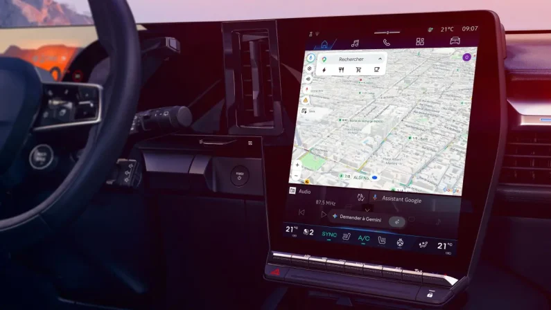 Renault porta Gemini a bordo, l’AI di Google arriva su OpenR Link