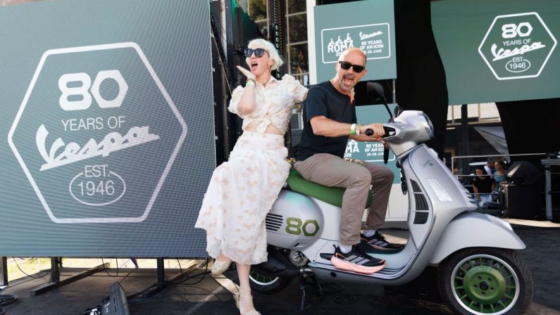 Vespa edizione Ottantesimo, 1946 esemplari numerati