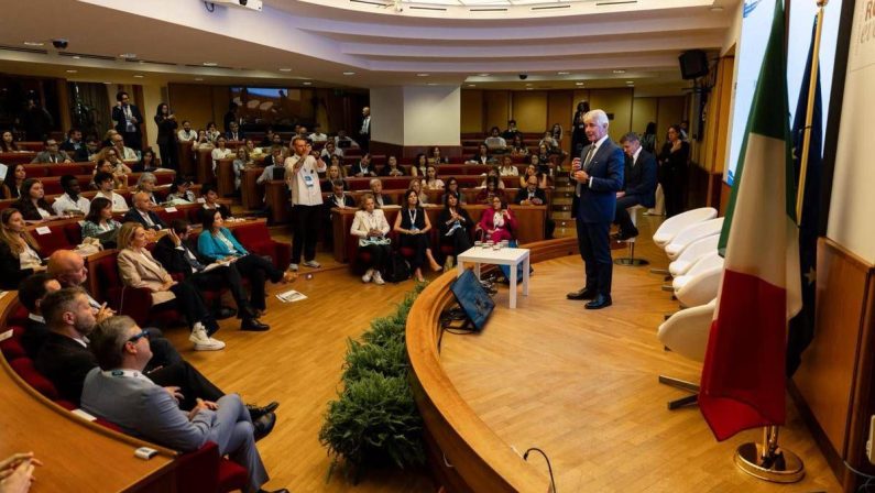 Progetto Rete per orientamento e formazione, Abodi ‘quasi 100mila giovani coinvolti’