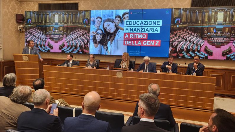 Educazione finanziaria,indagine: solo 3 GenZ su 10 hanno competenze di base