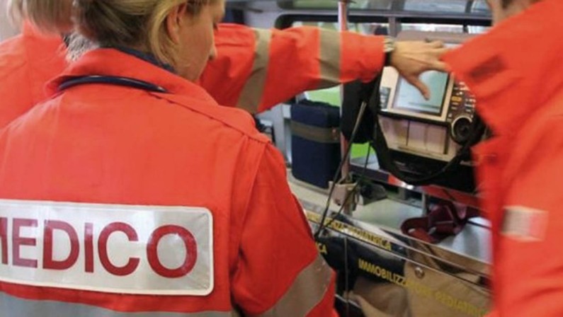 San Calogero, bimbo di 2 anni cade dalle scale: è grave