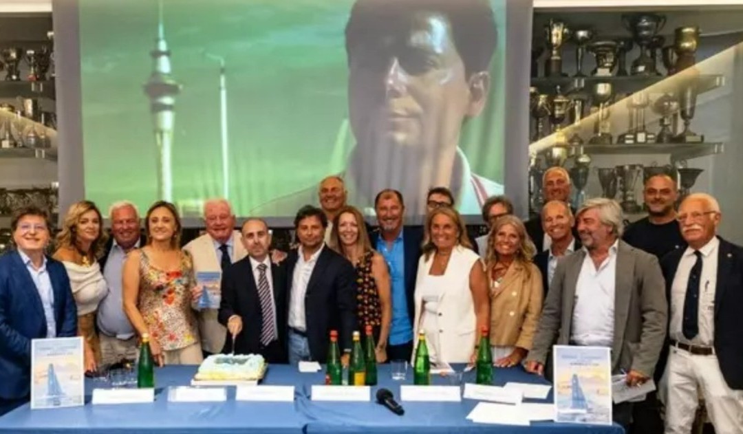 America’s Cup, il libro di Carlo Zazzera che racconta la Napoli della vela