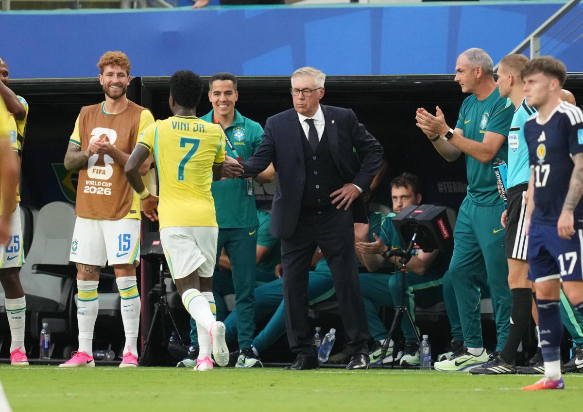 https://www.quotidianodelsud.it/wp-content/uploads/2026/06/ancelotti-e-vinicius.jpeg
