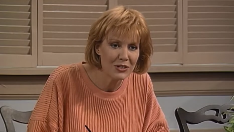 Addio ad Anne Schedeen, la mamma della sitcom ‘Alf’: aveva 77 anni