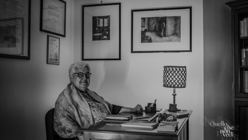 Miastenia gravis, Antonia: “La sedia a rotelle ha reso visibile la mia patologia”
