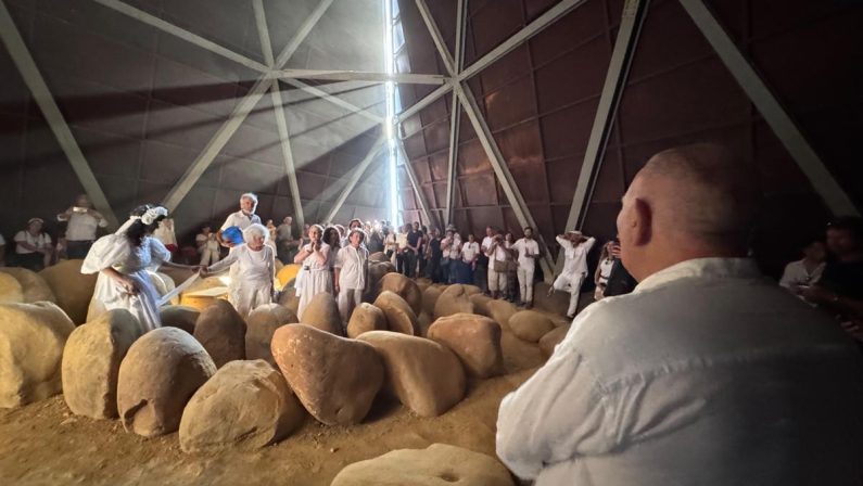 Fondazione Antonio Presti, “L’immensità dell’immenso” per celebrare il Rito della Luce 2026