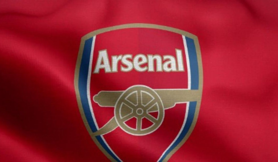 UNICAL VOICE – Il North London si tinge di rosso: l’Arsenal campione dopo 22 anni