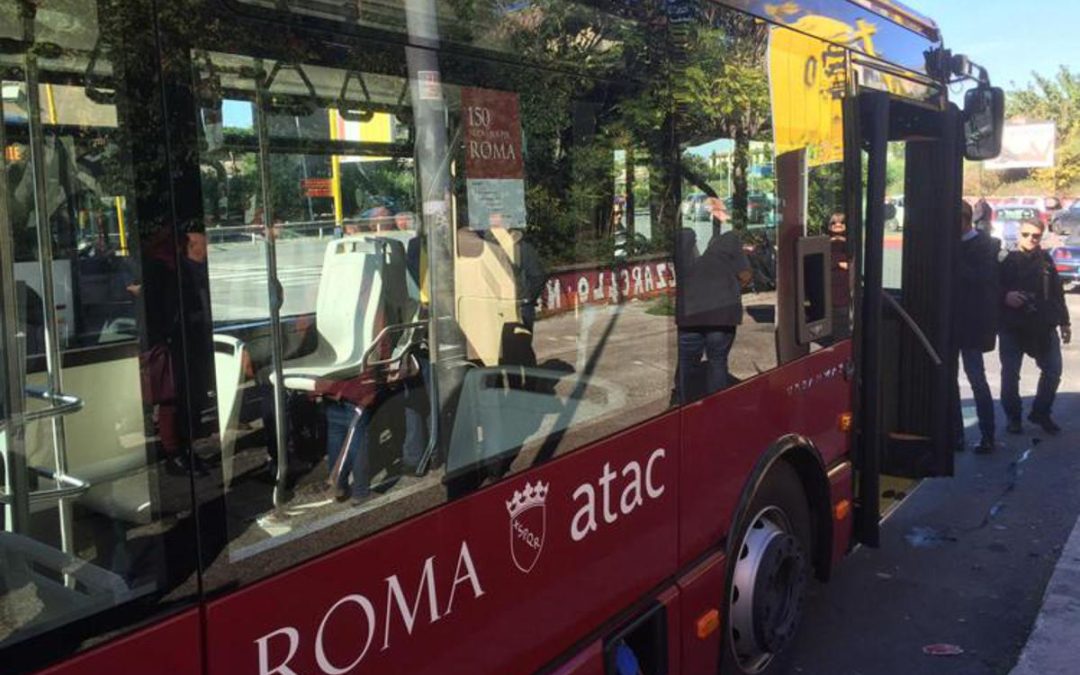 Roma, autista Atac aggredito da un passeggero