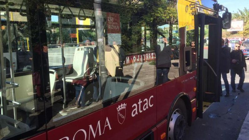 Roma, autista Atac aggredito da un passeggero