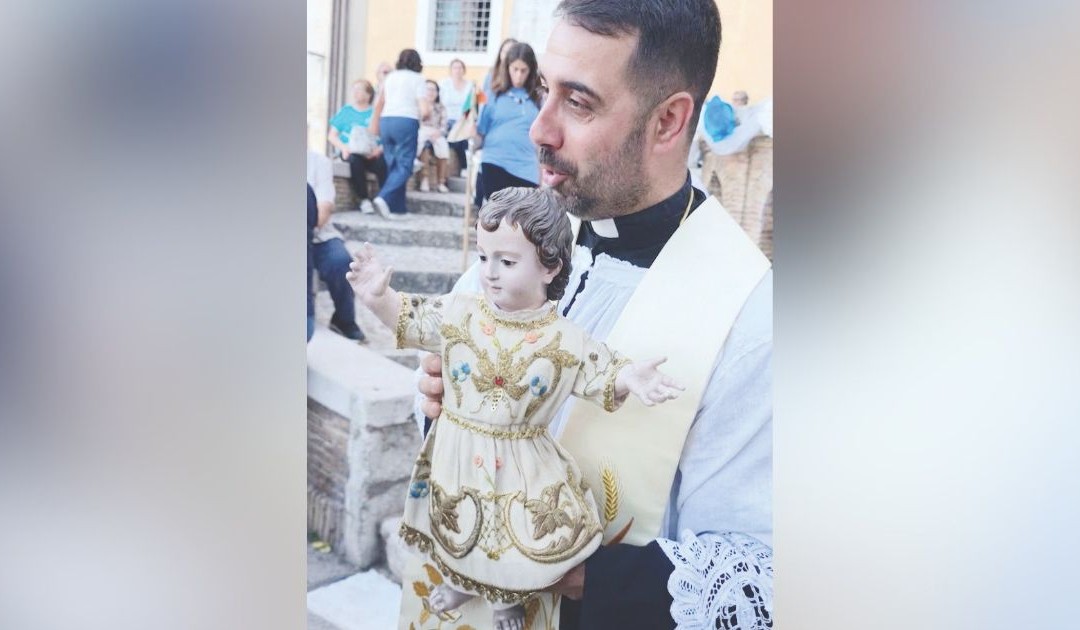 Il Bambinello restituito alla comunità dei fedeli della Chiesa della Santissima Annunziata di Maranola