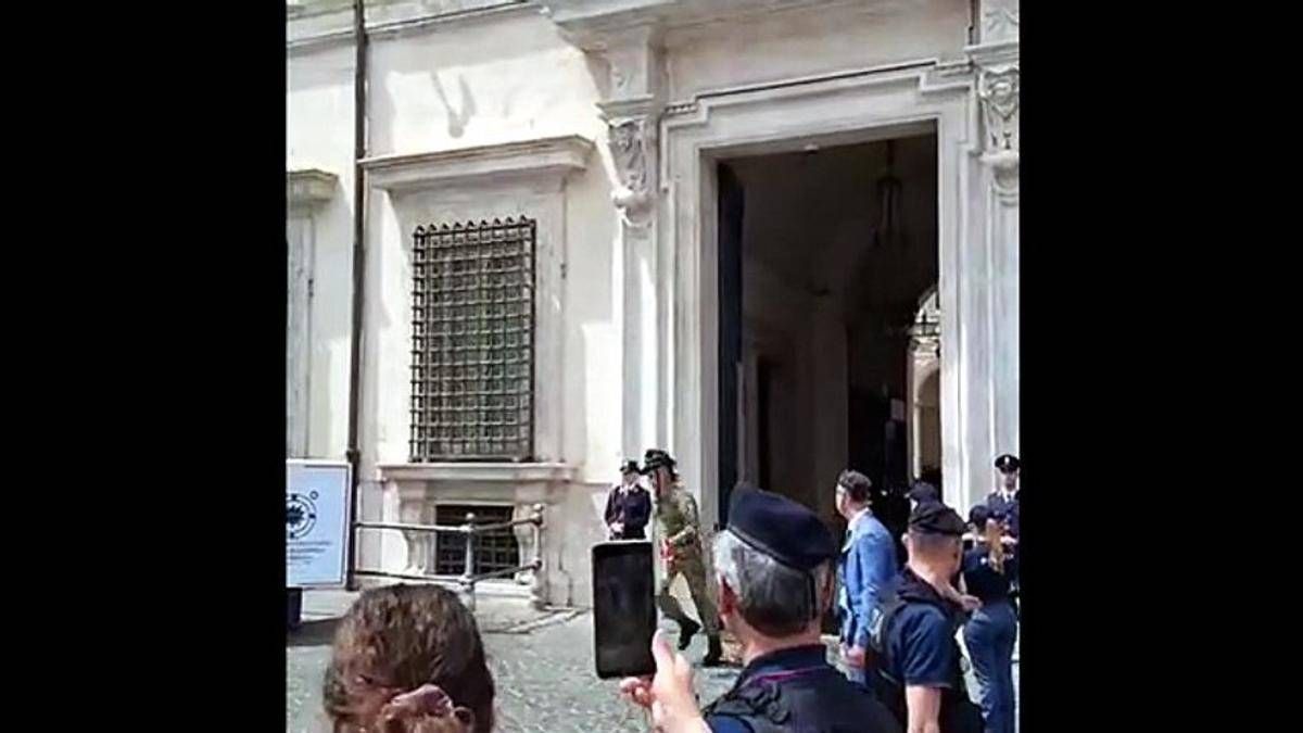 https://www.quotidianodelsud.it/wp-content/uploads/2026/06/bersaglieri.jpeg