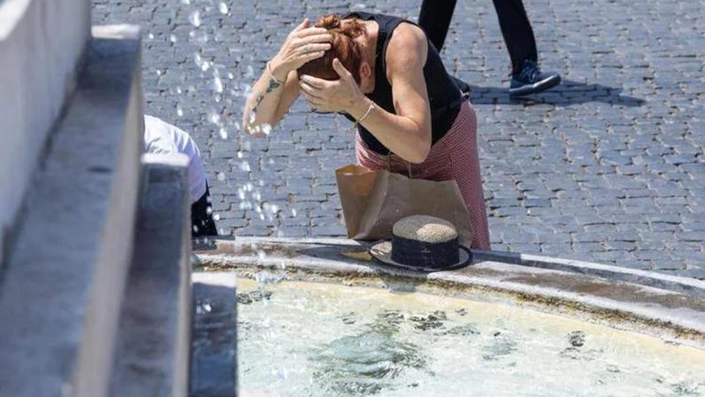 Aria rovente e temperature estreme, inizia la lunga estate calda: le previsioni meteo