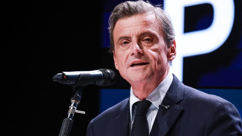 Calenda, minacce sul canale Telegram di Russia Today: “Vigliacchi, vi prenderei a calci”