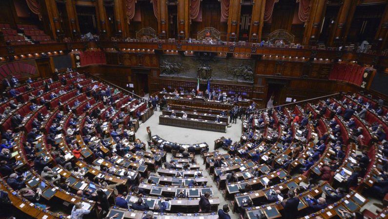 Legge elettorale alla Camera il 26 giugno, insorge l’opposizione