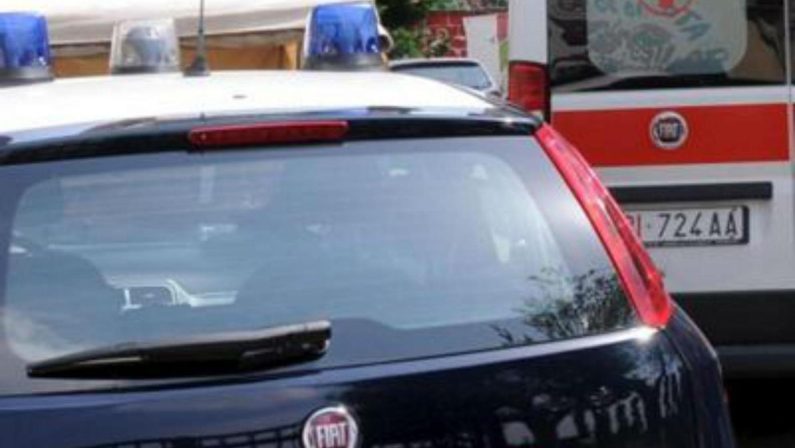 Scontro tra auto e scooter a Pietrasanta, muore un 17enne