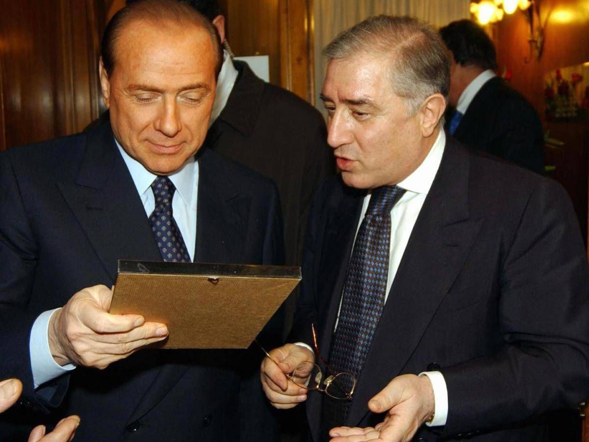 https://www.quotidianodelsud.it/wp-content/uploads/2026/06/compleanno-di-lino-jannuzzi-senatore-forza-italia-la-festa-si-e-svolta-al-ristorante-fortunato-al-pantheon.jpeg