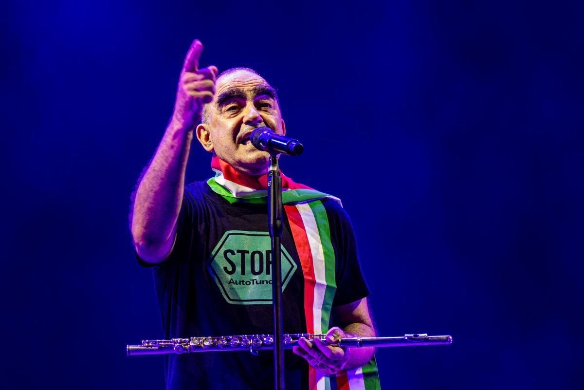 https://www.quotidianodelsud.it/wp-content/uploads/2026/06/concertozzo-manuel-metelli-studio-mirai-foto-9.jpeg