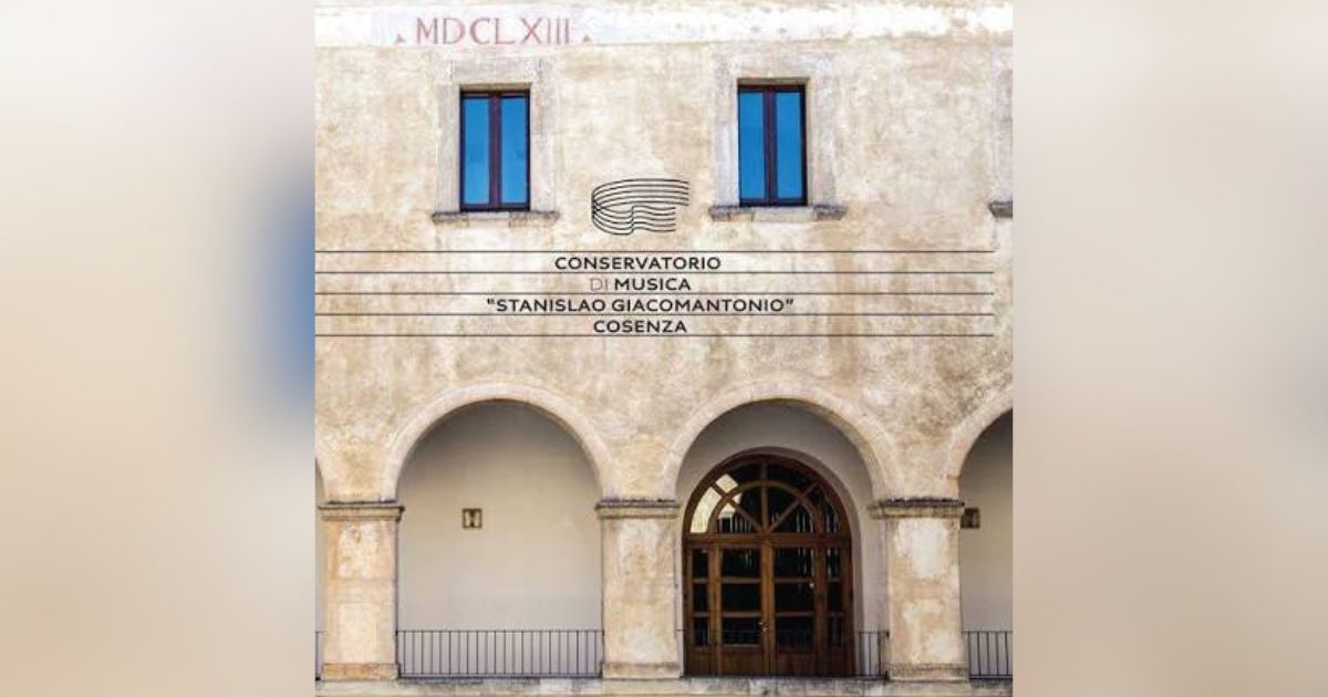 https://www.quotidianodelsud.it/wp-content/uploads/2026/06/conservatorio-di-cosenza.jpg