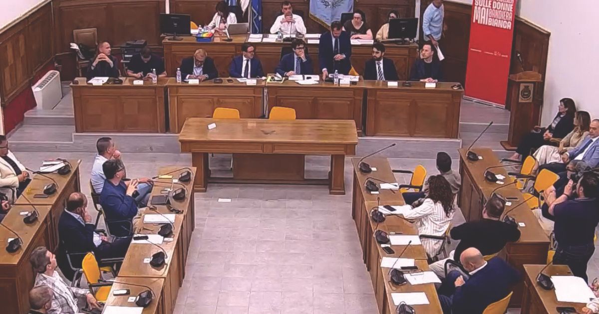 https://www.quotidianodelsud.it/wp-content/uploads/2026/06/consiglio-comunale-matera.jpg