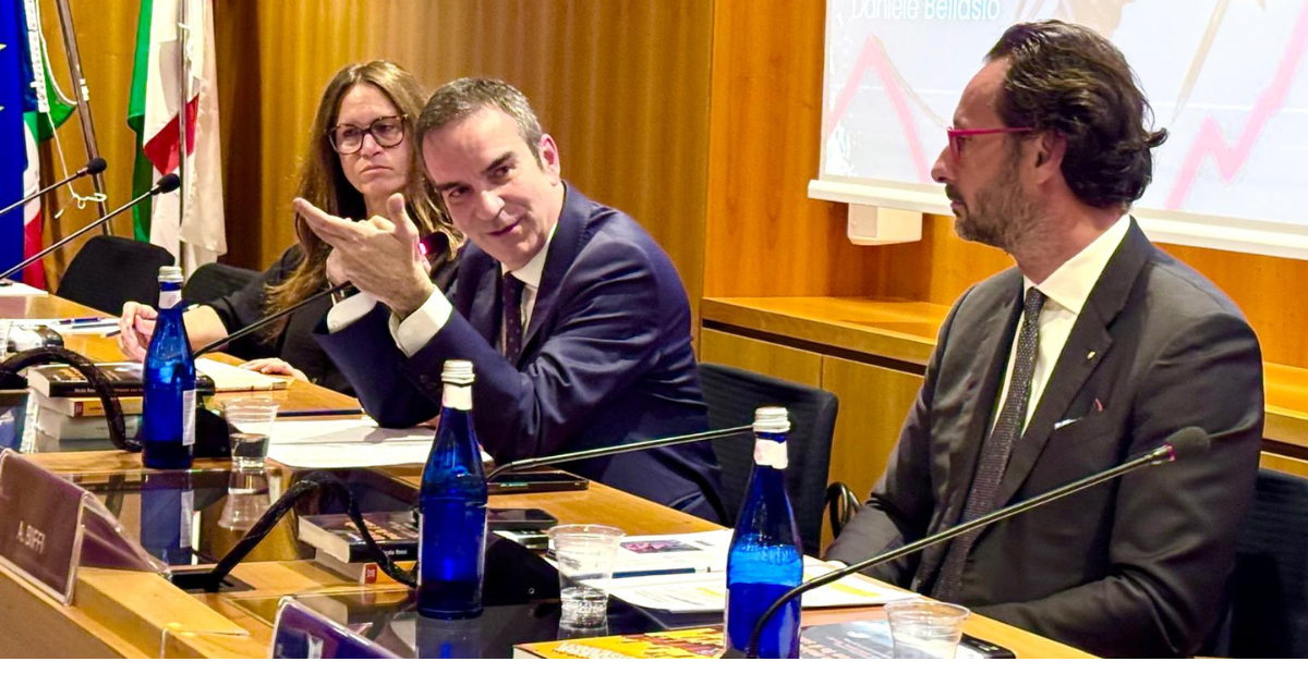 https://www.quotidianodelsud.it/wp-content/uploads/2026/06/copia-di-copia-di-copia-di-copia-di-copia-di-copia-di-copia-di-copia-di-progetto-senza-titolo-3.png