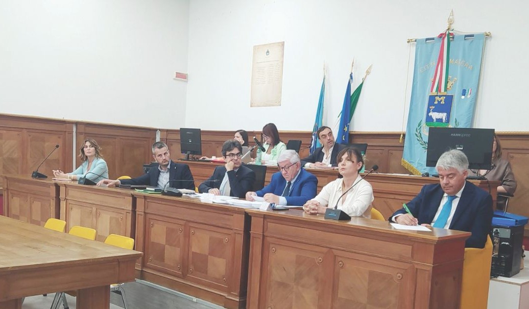 Il sindaco, l’assessore Cupparo e il direttore generale di settore, Lo Vecchio