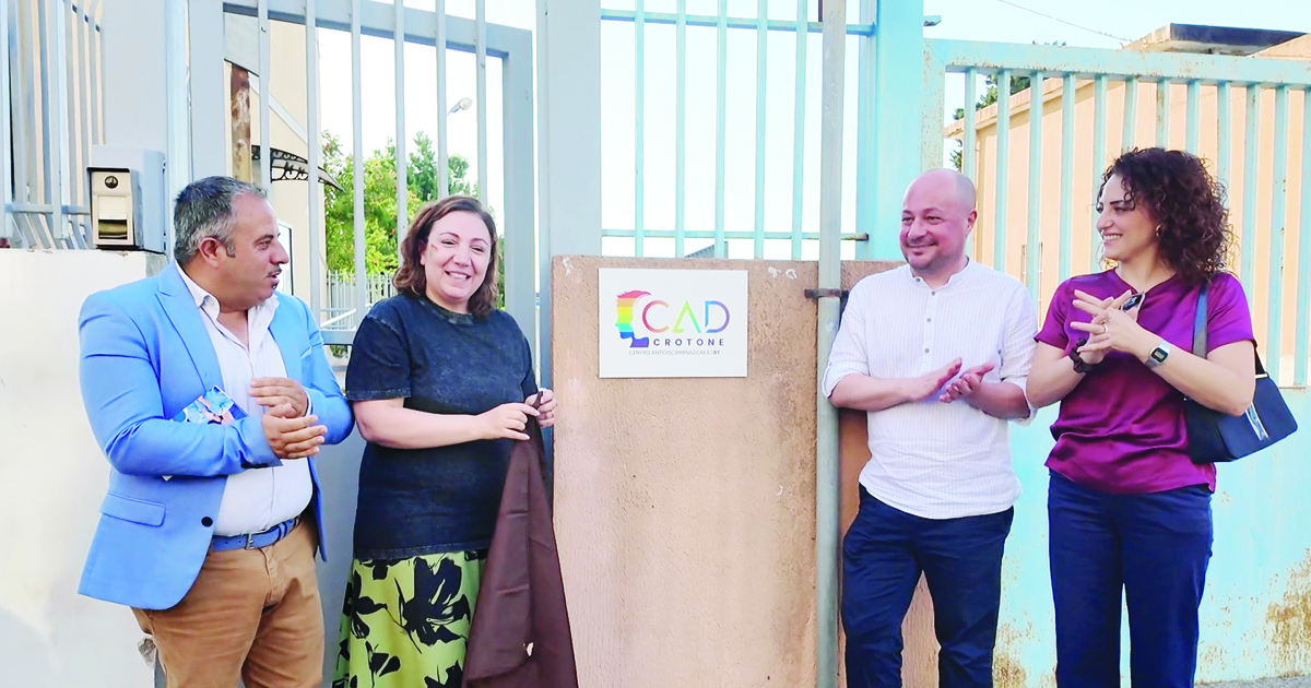 https://www.quotidianodelsud.it/wp-content/uploads/2026/06/crotone-sportello-del-centro-antidiscriminazione-lgbt.jpg