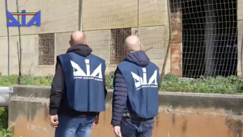 Reggio Calabria, la DIA confisca beni per un valore di 6 milioni alla cosca Barbaro di Platì