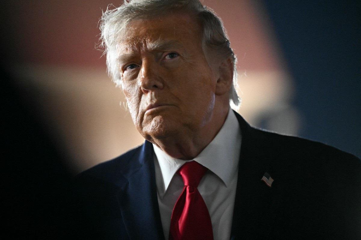 https://www.quotidianodelsud.it/wp-content/uploads/2026/06/donaldtrump-cravattarossa-afp.jpeg