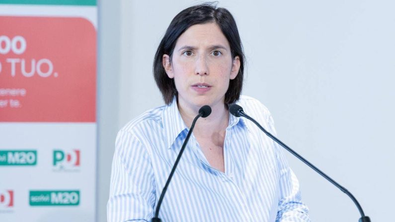 Elezioni amministrative, Schlein punge Meloni: “Ha problemi con la calcolatrice”