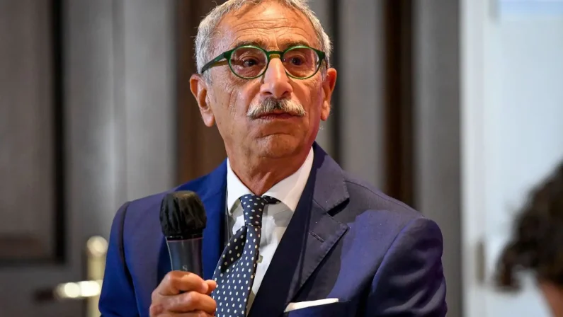 Castellacci elogia Cannavaro e punta sulle squadre africane “Presto vinceranno”