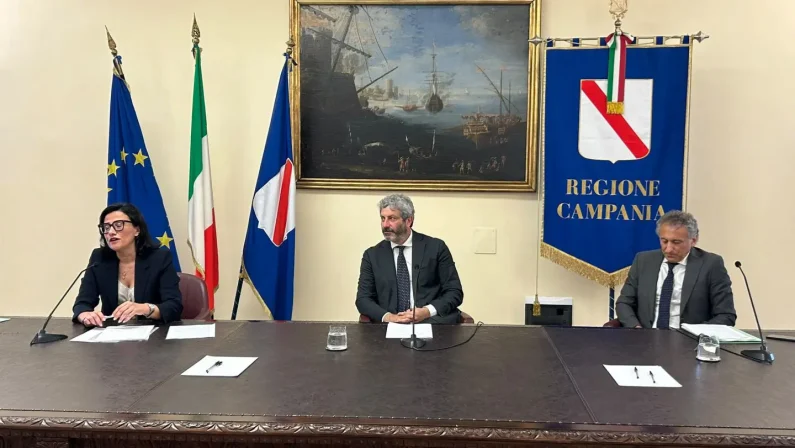 Campania, presentato il “Piano Straordinario per il rafforzamento del capitale umano e dell’occupabilità”