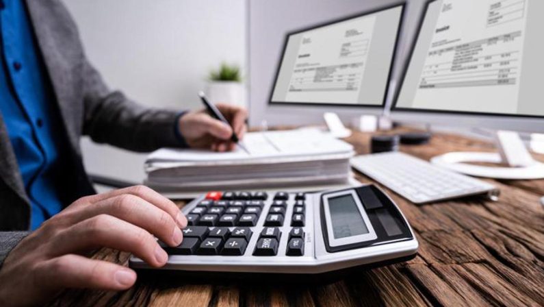 Tasse, i dati Cgia: la pressione fiscale cala in Italia ma nel 2027 salirà