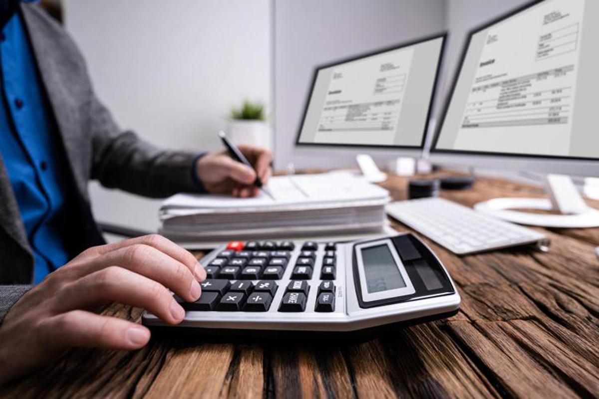 https://www.quotidianodelsud.it/wp-content/uploads/2026/06/fisco-tasse-calcolatrice-123rf.jpeg