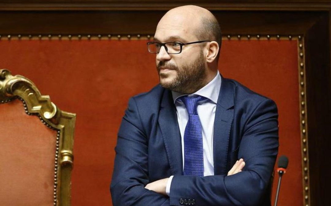 Pro vita, Fontana: “Rimuovere ostacoli economici e sociali e rafforzare sostegni a maternità”