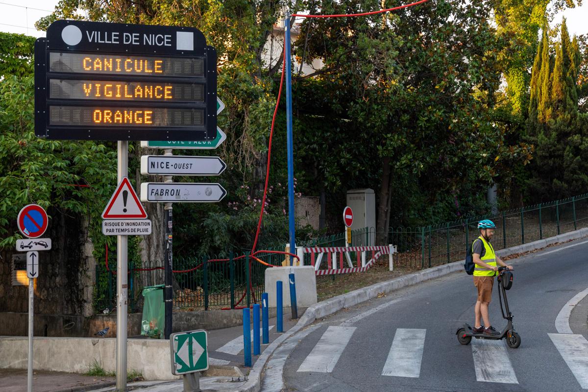 https://www.quotidianodelsud.it/wp-content/uploads/2026/06/francia-caldo-fg-2506.jpeg