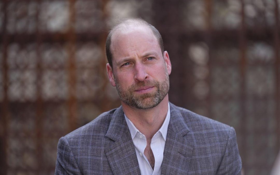 Re Carlo dà il bentornato a Harry in Uk, William su tutte le furie
