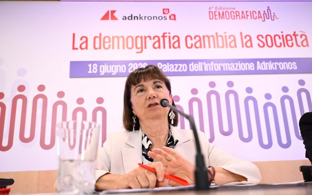 Roccella: “Alla disattenzione verso la famiglia rimediamo con sostegni su 3 pilastri”