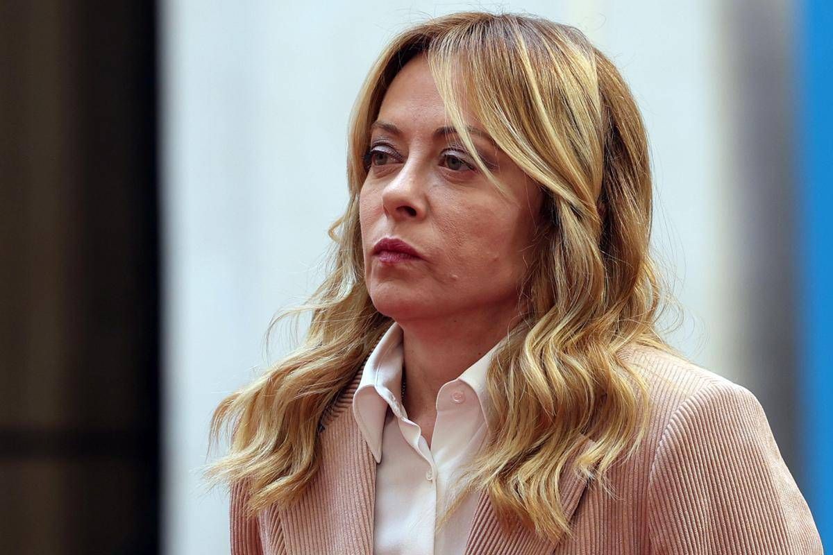 https://www.quotidianodelsud.it/wp-content/uploads/2026/06/giorgia-meloni-seria-90-ipa.jpeg