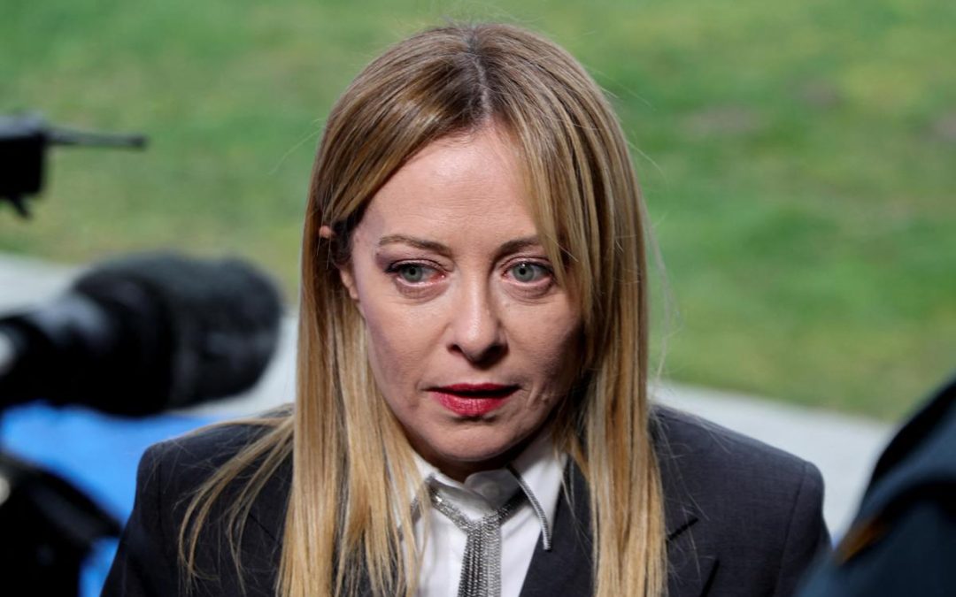 Haters contro Roccella, Meloni: “Commenti ignobili e disumani fanno rabbrividire”