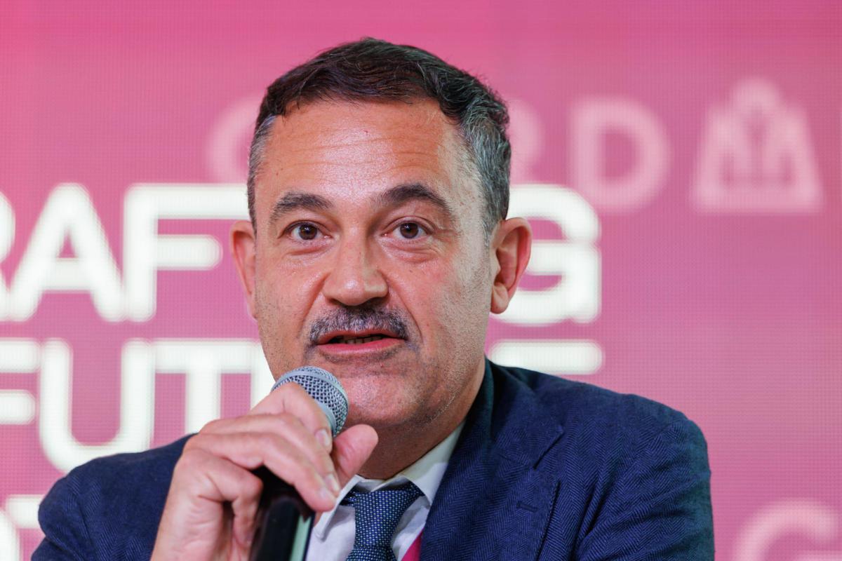 https://www.quotidianodelsud.it/wp-content/uploads/2026/06/greco-adn.jpeg