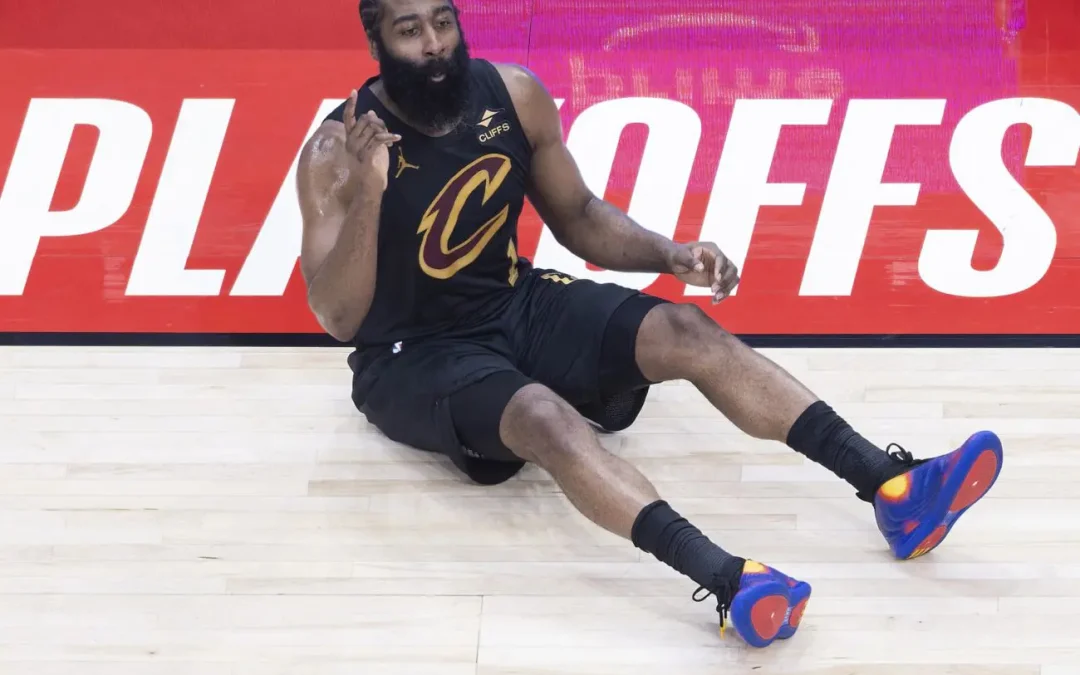 Nba, James Harden arrestato per possesso illegale di arma da fuoco