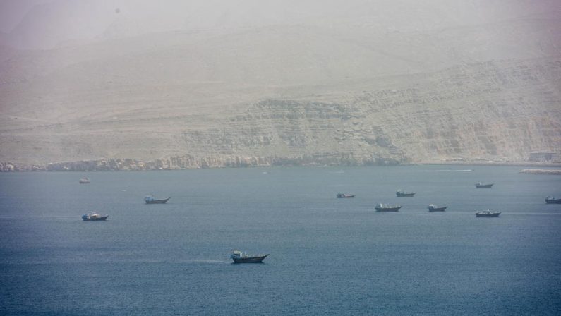 Hormuz, l’esperto: “Pedaggio mascherato? Decisivo distinguere tra servizi marittimi e tassa su transito”