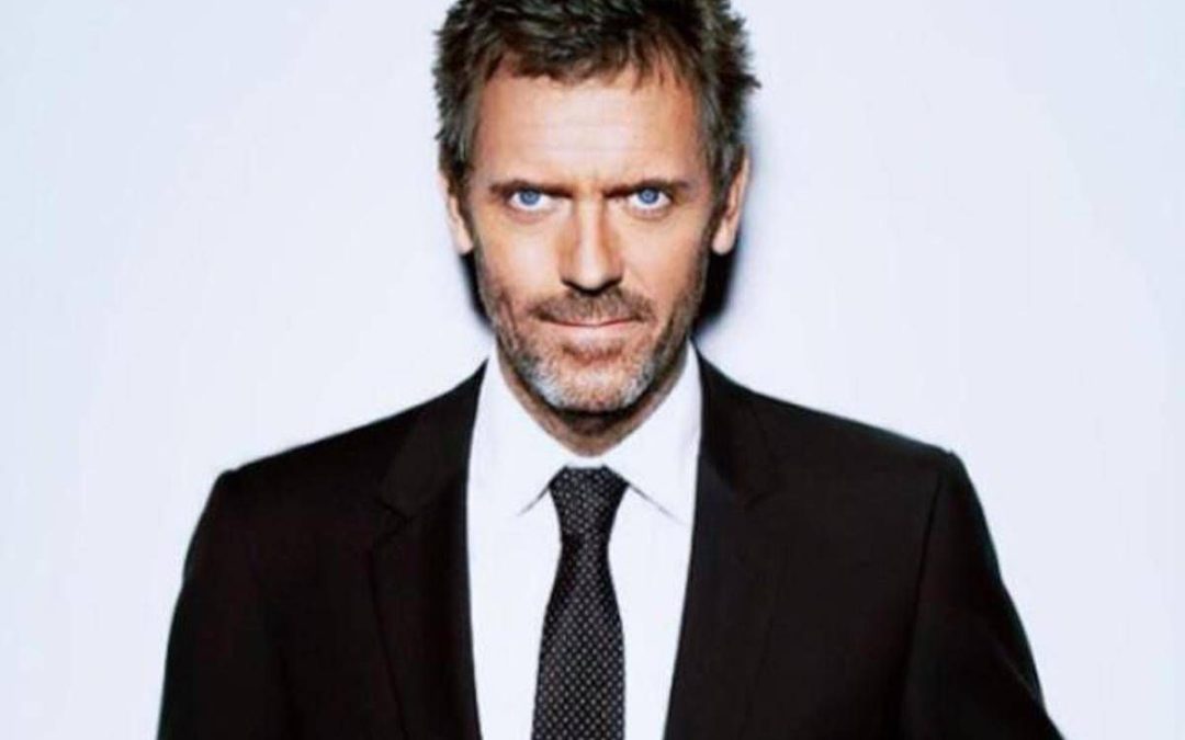 Dottor House, giornalista critica e Hugh Laurie si infuria