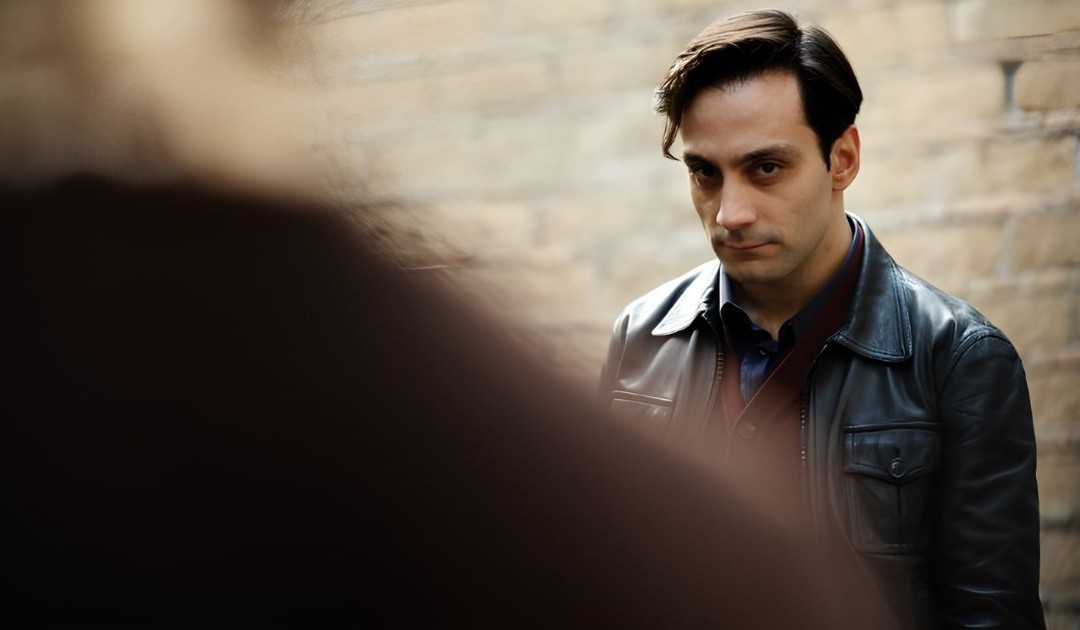 Valentino Mannias nei panni di Salvatore Mele in "Il Mostro"