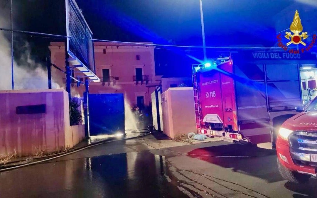 Palermo, nuovo incendio a ‘Sicily by car’ di Dragotto: distrutte diverse auto