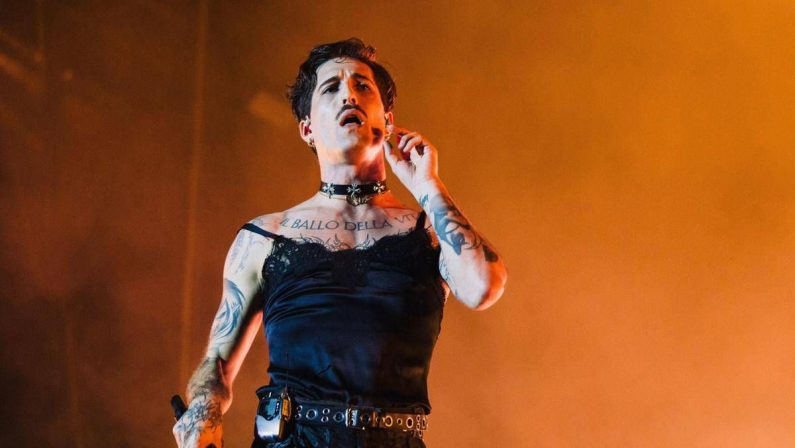 Maneskin, il piano di De Martino per Sanremo 2027 spiana la strada alla reunion