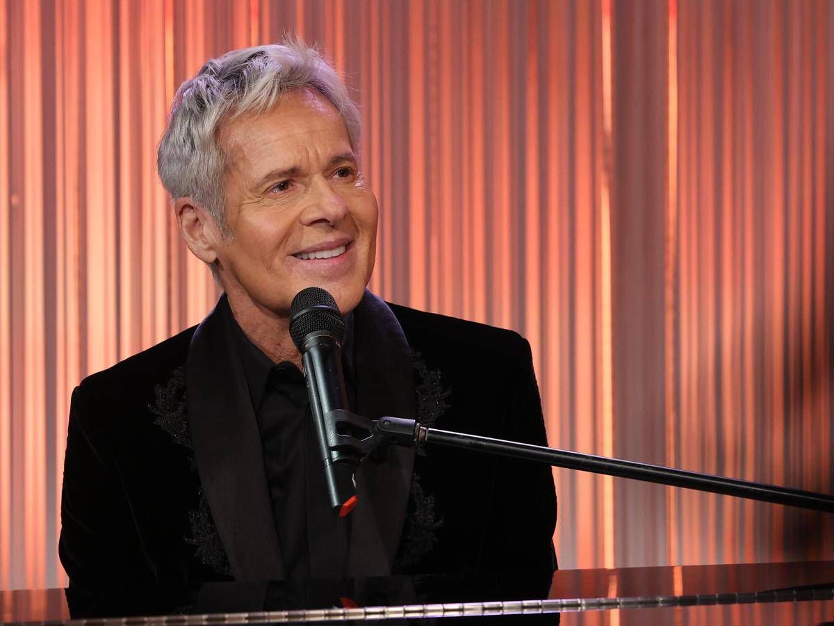 https://www.quotidianodelsud.it/wp-content/uploads/2026/06/ipa52169786-baglioni-microfono.jpeg