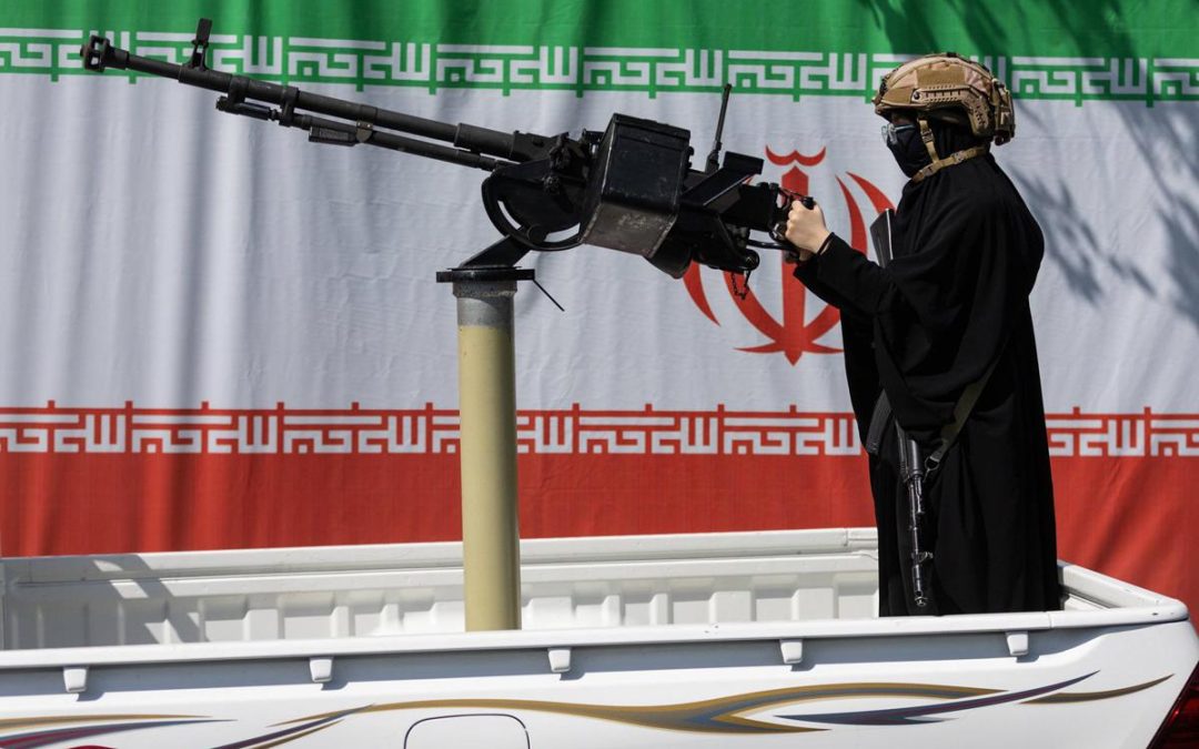Iran, la risposta ai raid di Trump: Teheran attacca obiettivi Usa